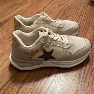 Vintage havana sneakers